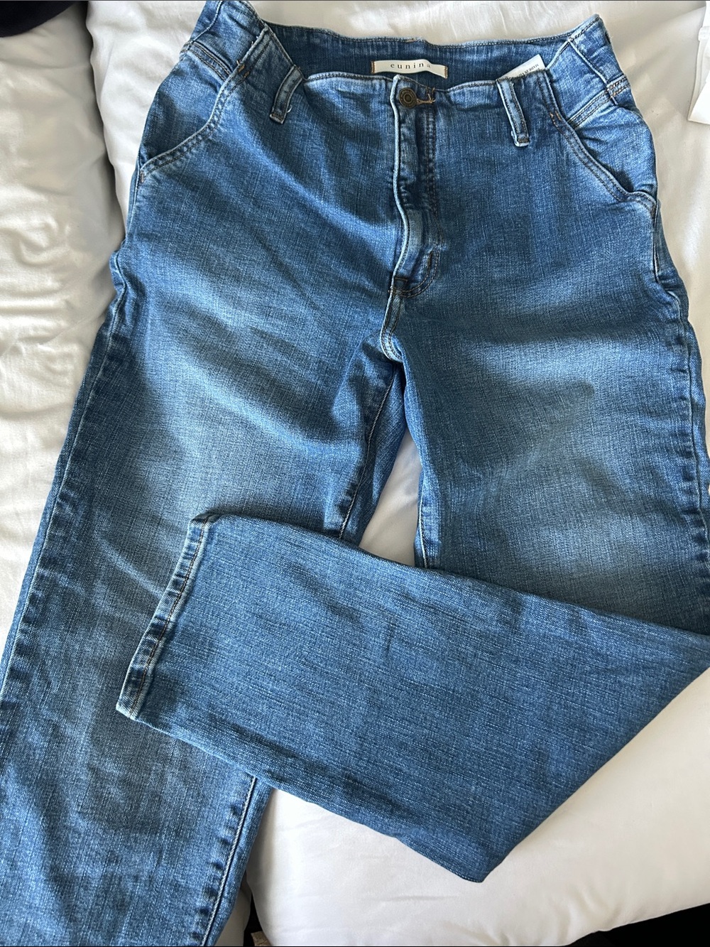 eunina Blue high rise mom ankle Jeans